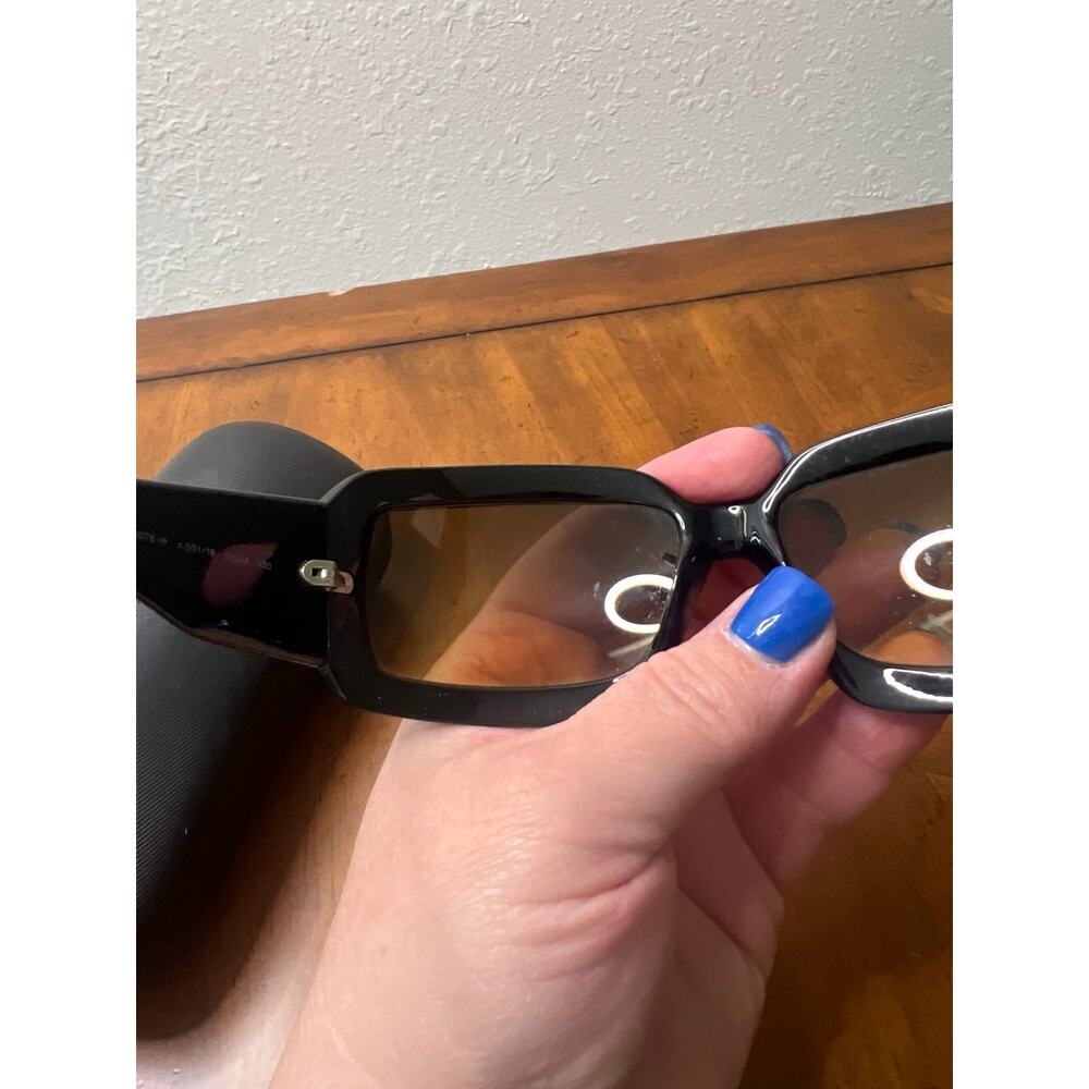 Chanel Mother of Pearl CC sunglasses - Picture 9 of 12